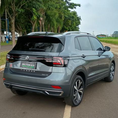 VOLKSWAGEN T-Cross 1.4 4P 250 TSI FLEX HIGHLINE AUTOM�TICO, Foto 4