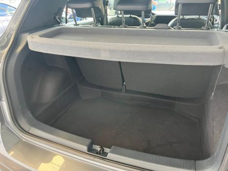VOLKSWAGEN T-Cross 1.4 4P 250 TSI FLEX HIGHLINE AUTOM�TICO, Foto 8
