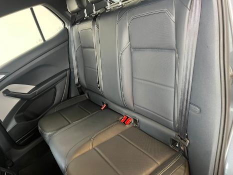 VOLKSWAGEN T-Cross 1.4 4P 250 TSI FLEX HIGHLINE AUTOM�TICO, Foto 10