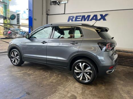 VOLKSWAGEN T-Cross 1.4 4P 250 TSI FLEX HIGHLINE AUTOM�TICO, Foto 11