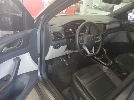 VOLKSWAGEN T-Cross 1.4 4P 250 TSI FLEX HIGHLINE AUTOM�TICO, Foto 11