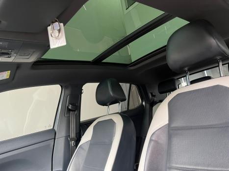 VOLKSWAGEN T-Cross 1.4 4P 250 TSI FLEX HIGHLINE AUTOM�TICO, Foto 8