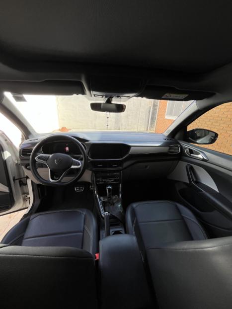 VOLKSWAGEN T-Cross 1.4 4P 250 TSI FLEX HIGHLINE AUTOM�TICO, Foto 7