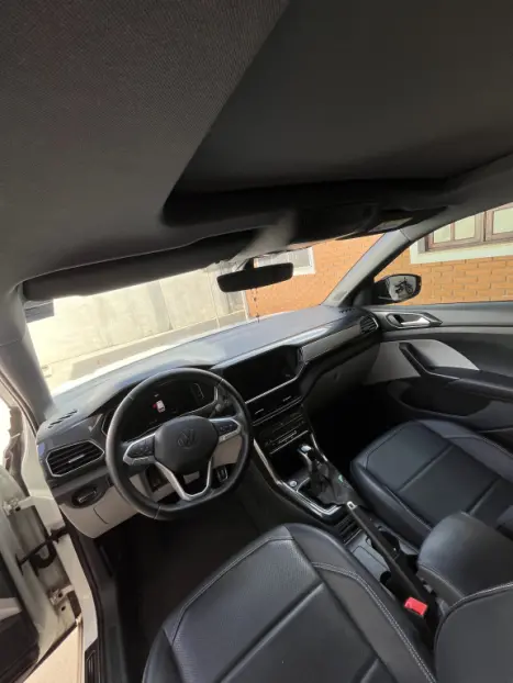 VOLKSWAGEN T-Cross 1.4 4P 250 TSI FLEX HIGHLINE AUTOM�TICO, Foto 11