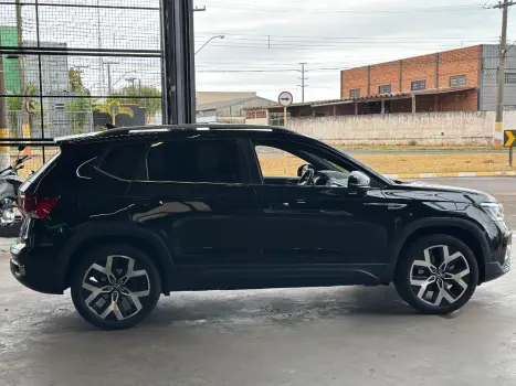 VOLKSWAGEN Taos 1.4 16V 4P FLEX 250 TSI HIGHLINE AUTOMÁTICO, Foto 4 VOLKSWAGEN Taos 1.4 16V 4P FLEX 250 TSI HIGHLINE AUTOMÁTICO, Foto 4