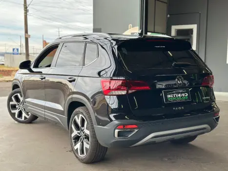 VOLKSWAGEN Taos 1.4 16V 4P FLEX 250 TSI HIGHLINE AUTOMÁTICO, Foto 5 VOLKSWAGEN Taos 1.4 16V 4P FLEX 250 TSI HIGHLINE AUTOMÁTICO, Foto 5