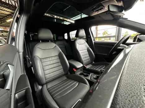 VOLKSWAGEN Taos 1.4 16V 4P FLEX 250 TSI HIGHLINE AUTOMÁTICO, Foto 11 VOLKSWAGEN Taos 1.4 16V 4P FLEX 250 TSI HIGHLINE AUTOMÁTICO, Foto 11