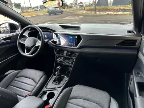 VOLKSWAGEN Taos 1.4 16V 4P FLEX 250 TSI HIGHLINE AUTOMÁTICO, Foto 12 VOLKSWAGEN Taos 1.4 16V 4P FLEX 250 TSI HIGHLINE AUTOMÁTICO, Foto 12