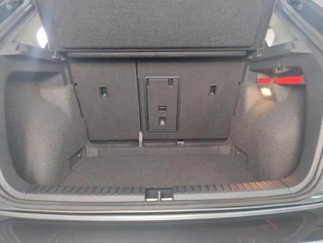 VOLKSWAGEN Taos 1.4 16V 4P FLEX 250 TSI HIGHLINE AUTOMTICO, Foto 24