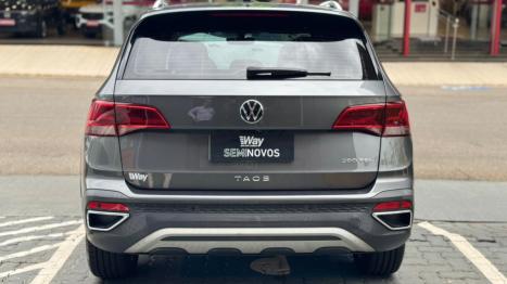 VOLKSWAGEN Taos 1.4 16V 4P FLEX 250 TSI HIGHLINE AUTOM�TICO, Foto 5