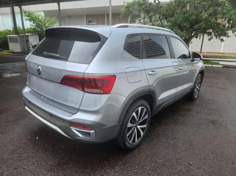 VOLKSWAGEN Taos 1.4 16V 4P FLEX 250 TSI HIGHLINE AUTOM�TICO, Foto 4