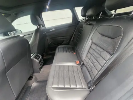 VOLKSWAGEN Taos 1.4 16V 4P FLEX 250 TSI HIGHLINE AUTOM�TICO, Foto 14