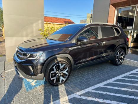 VOLKSWAGEN Taos 1.4 16V 4P FLEX 250 TSI HIGHLINE AUTOM�TICO, Foto 3