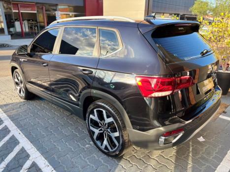 VOLKSWAGEN Taos 1.4 16V 4P FLEX 250 TSI HIGHLINE AUTOM�TICO, Foto 6