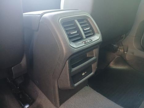 VOLKSWAGEN Taos 1.4 16V 4P FLEX 250 TSI COMFORTLINE AUTOM�TICO, Foto 12