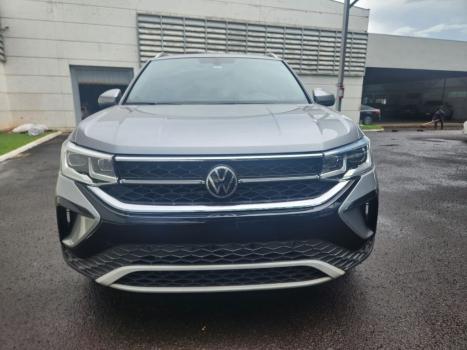 VOLKSWAGEN Taos 1.4 16V 4P FLEX 250 TSI HIGHLINE AUTOM�TICO, Foto 7