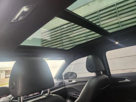 VOLKSWAGEN Taos 1.4 16V 4P FLEX 250 TSI HIGHLINE AUTOM�TICO, Foto 10