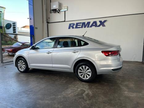 VOLKSWAGEN Virtus 1.0 4P 200 TSI FLEX COMFORTLINE AUTOMTICO, Foto 3