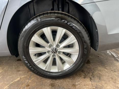 VOLKSWAGEN Virtus 1.0 4P 200 TSI FLEX COMFORTLINE AUTOM�TICO, Foto 8