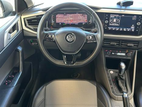 VOLKSWAGEN Virtus 1.0 4P 200 TSI FLEX HIGHLINE AUTOMÁTICO, Foto 9