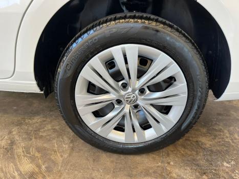 VOLKSWAGEN Voyage 1.0 4P FLEX, Foto 9