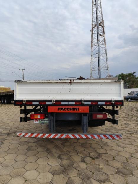 VOLVO VM 270 6X2 SRIE 10 ANOS, Foto 6