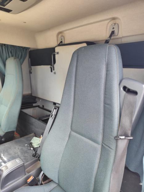 VOLVO VM 270 6X2 SRIE 10 ANOS, Foto 7