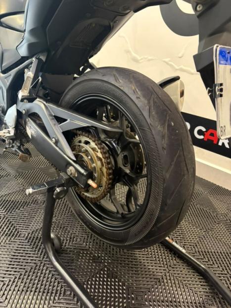 YAMAHA MT-03 300 ABS, Foto 5