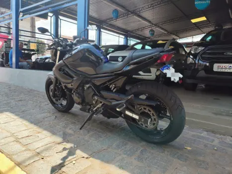 YAMAHA XJ6 600 SP, Foto 6