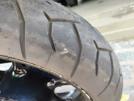 YAMAHA XJ6 600 SP, Foto 8