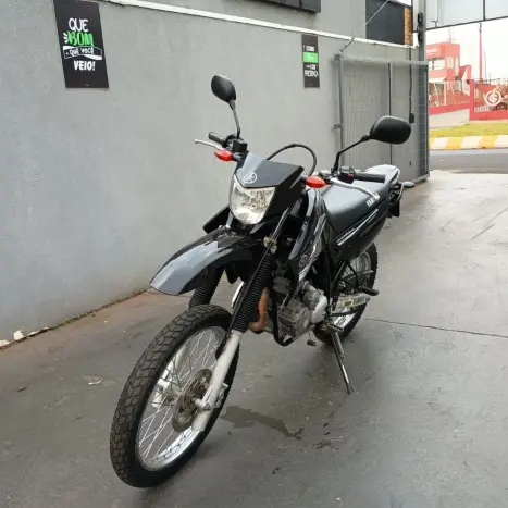 YAMAHA XTZ 250 LANDER, Foto 2