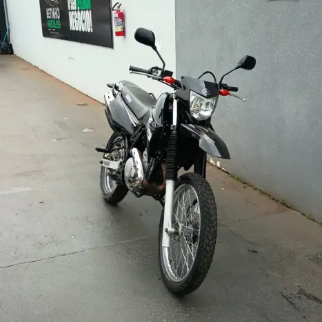 YAMAHA XTZ 250 LANDER, Foto 3