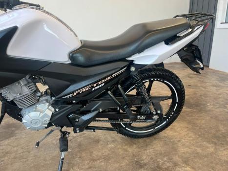 YAMAHA YBR 150 FACTOR ED, Foto 3