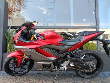 YAMAHA YZF R3 300 ABS, Foto 2