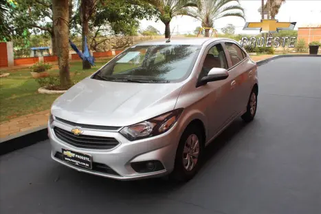 CHEVROLET Onix Hatch 1.0 4P FLEX LT, Foto 2