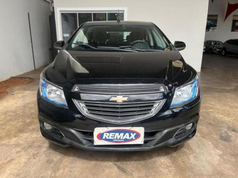 CHEVROLET Onix Hatch 1.4 4P FLEX LTZ, Foto 5