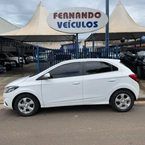 CHEVROLET Onix Hatch 1.4 4P FLEX LT AUTOMTICO, Foto 15