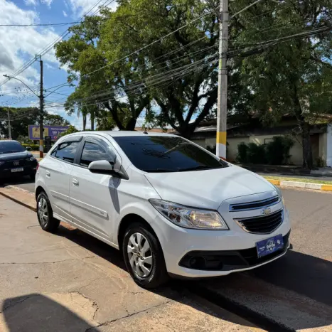 CHEVROLET Onix Hatch 1.0 4P FLEX LT, Foto 19