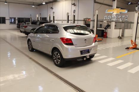 CHEVROLET Onix Hatch 1.4 4P FLEX LTZ, Foto 7