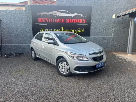 CHEVROLET Onix Hatch 1.0 4P FLEX LT, Foto 2