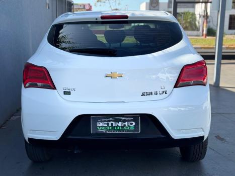 CHEVROLET Onix Hatch 1.0 4P FLEX JOY, Foto 6