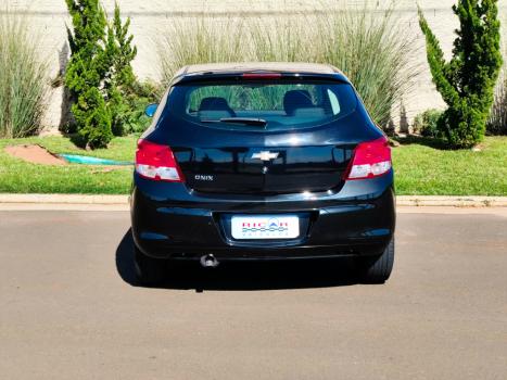 CHEVROLET Onix Hatch 1.0 4P FLEX JOY, Foto 5