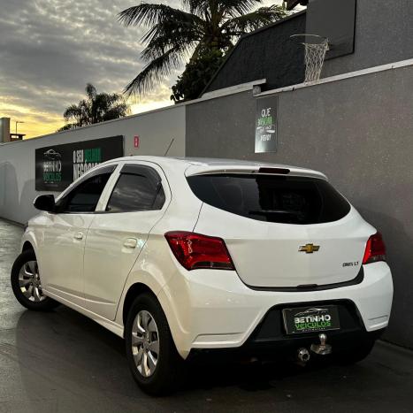 CHEVROLET Onix Hatch 1.0 4P FLEX LT, Foto 3