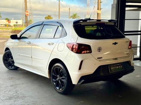 CHEVROLET Onix Hatch 1.0 12V 4P FLEX RS TURBO AUTOMTICO, Foto 2