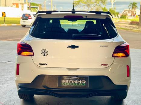 CHEVROLET Onix Hatch 1.0 12V 4P FLEX RS TURBO AUTOMTICO, Foto 4