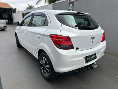 CHEVROLET Onix Hatch 1.4 4P FLEX LT, Foto 5