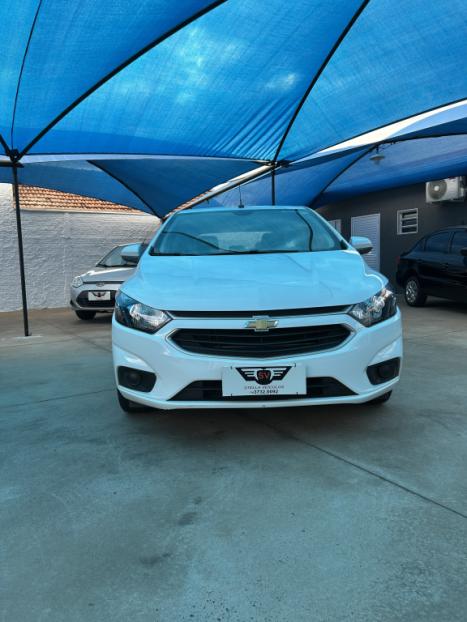 CHEVROLET Onix Hatch 1.0 4P FLEX LT, Foto 2