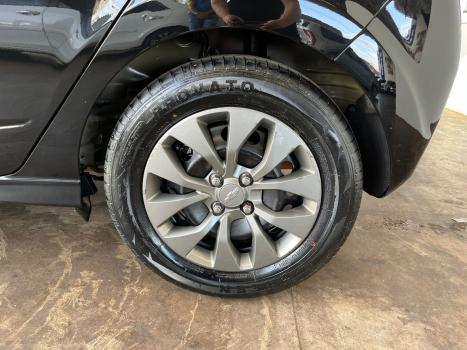 CHEVROLET Onix Hatch 1.4 4P FLEX ADVANTAGE AUTOMTICO, Foto 12