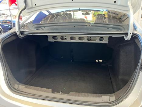 CHEVROLET Onix Sedan 1.0 12V 4P FLEX PREMIER PLUS TURBO AUTOMTICO, Foto 10
