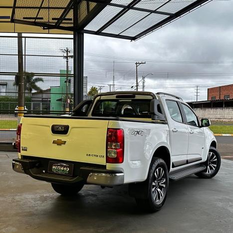 CHEVROLET S10 2.8 16V LTZ CABINE DUPLA 4X4 TURBO DIESEL AUTOMTICO, Foto 4